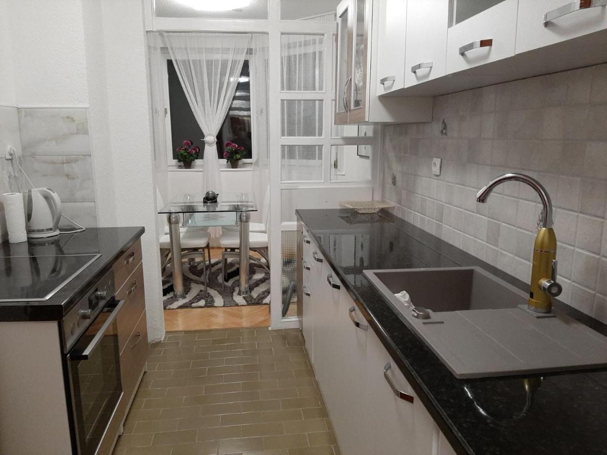 Apartman Hana Sanski Most Exterior foto