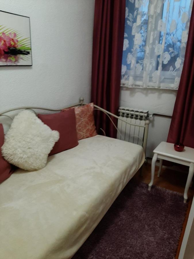 Apartman Hana Sanski Most Exterior foto