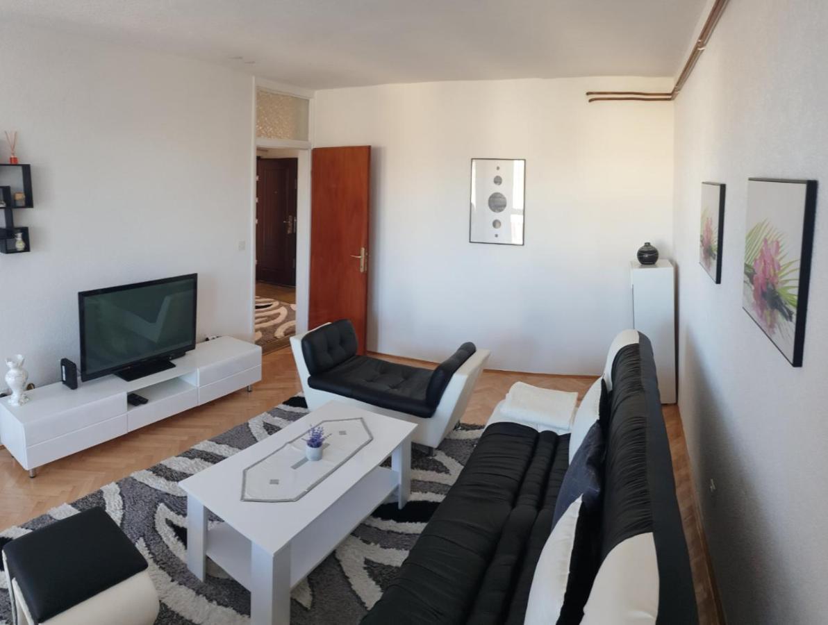 Apartman Hana Sanski Most Exterior foto