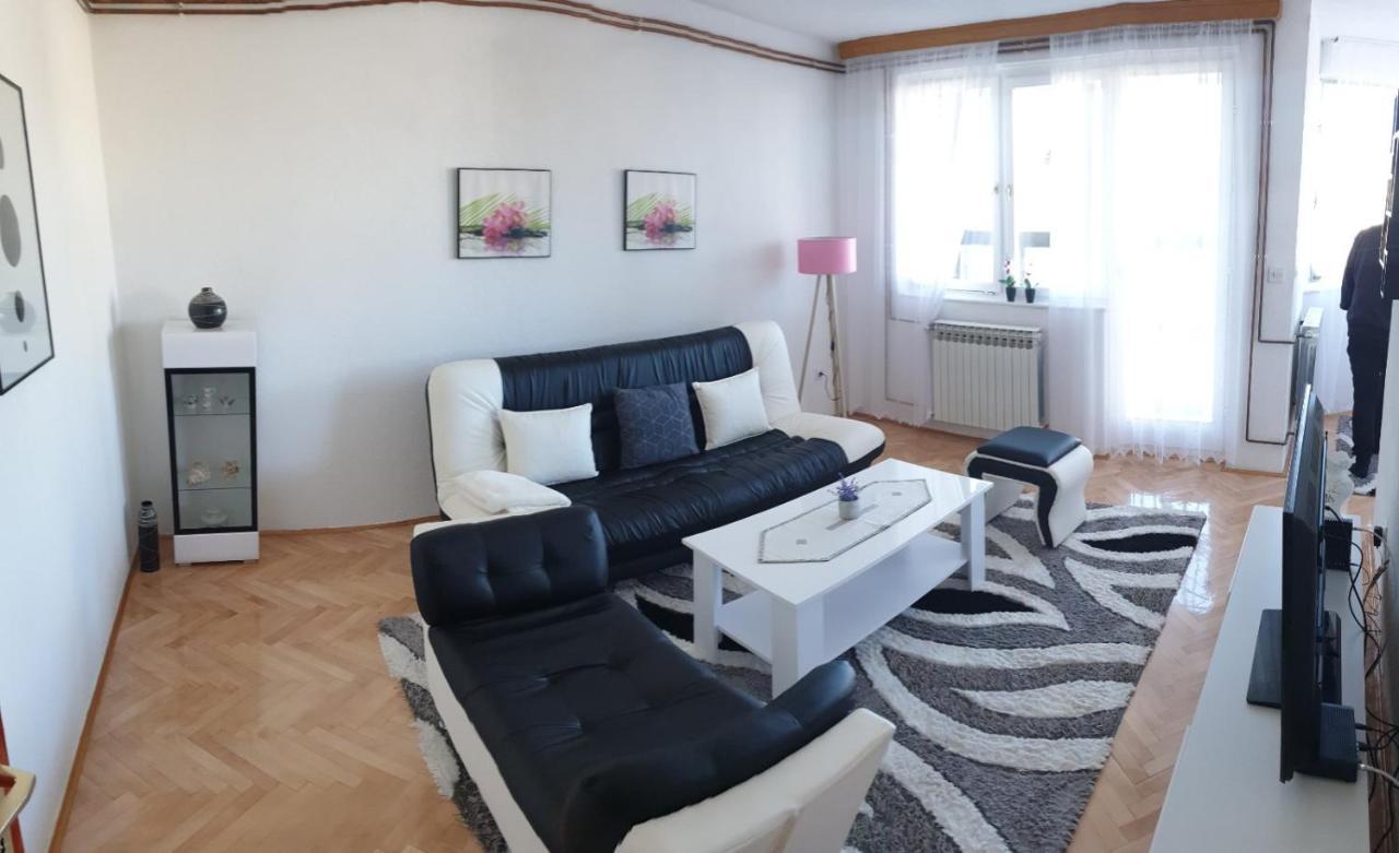 Apartman Hana Sanski Most Exterior foto